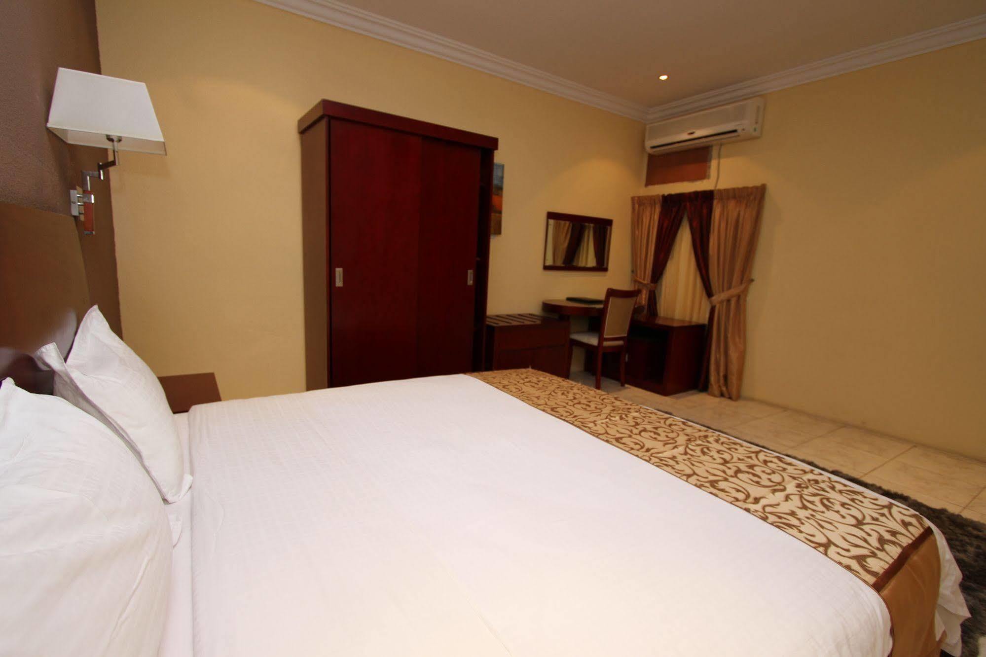 Raoum Inn Khafji Southern Екстер'єр фото